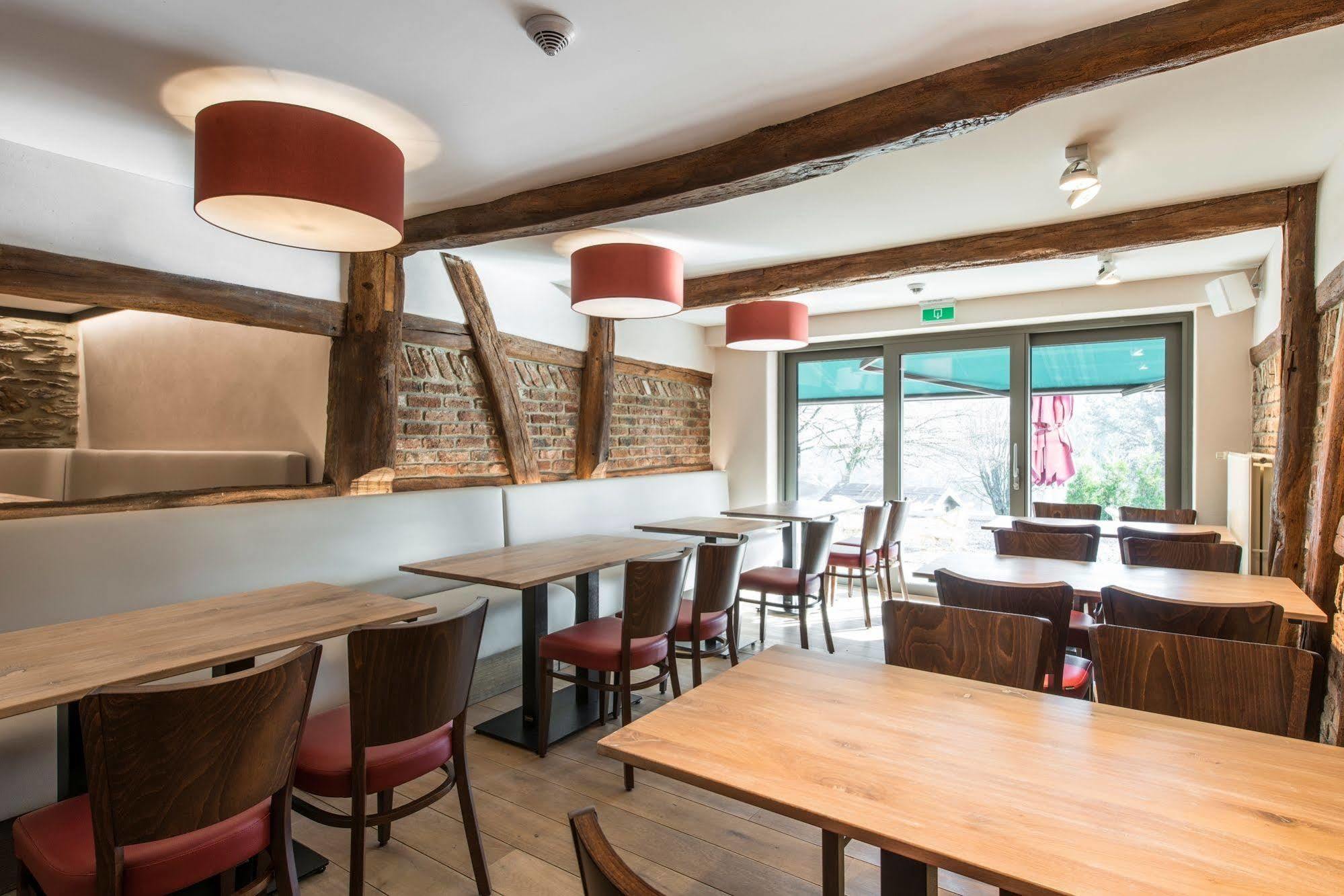 Hotel Le Fournil Redu Extérieur photo