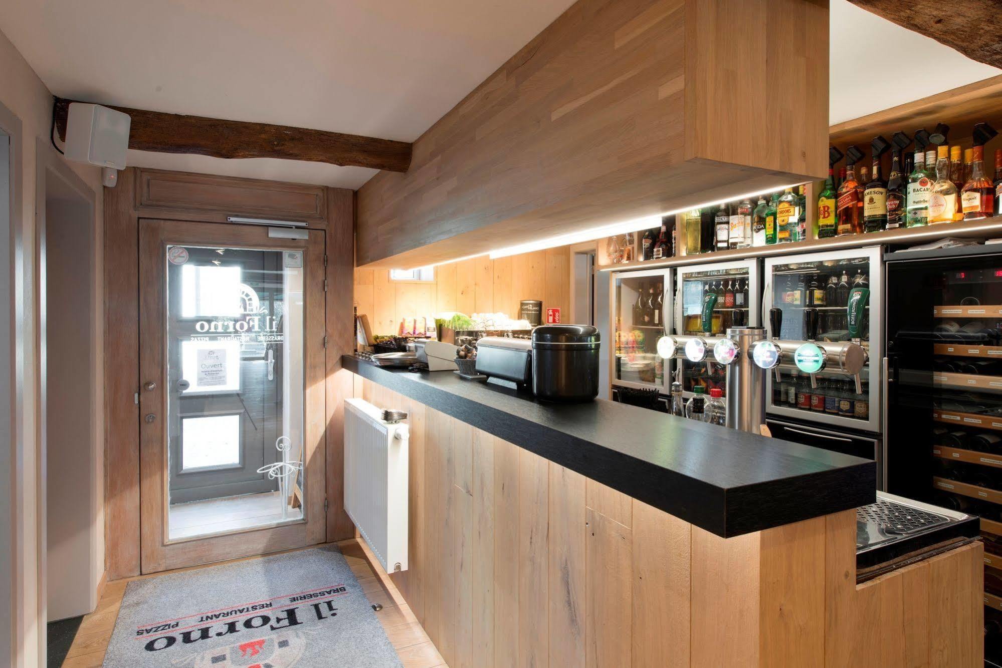 Hotel Le Fournil Redu Extérieur photo