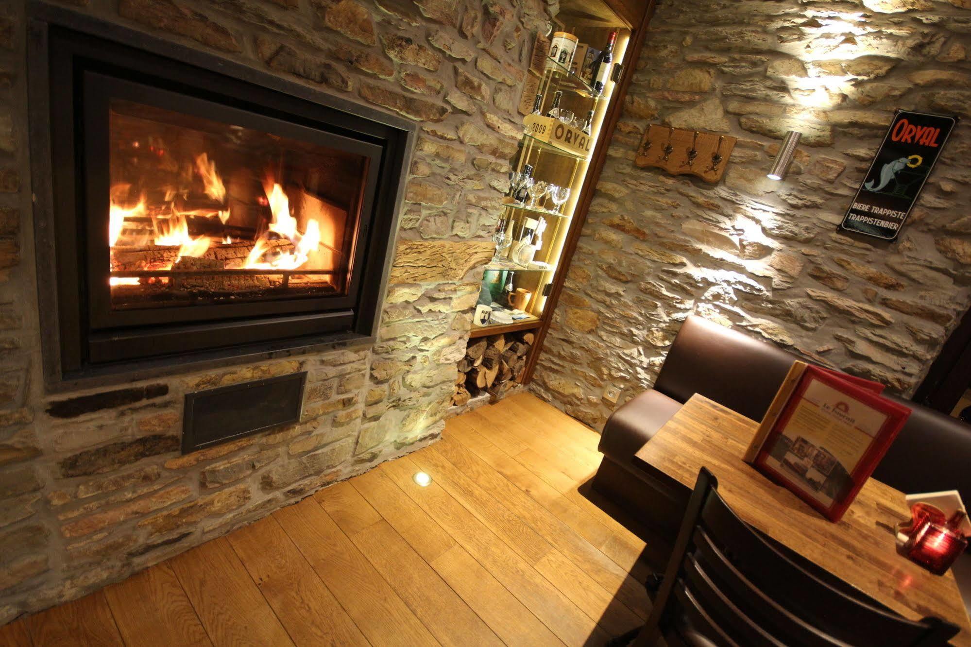 Hotel Le Fournil Redu Extérieur photo